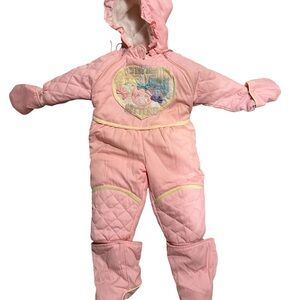 Vintage 90s quilted pink snow suit. Size 12 months.